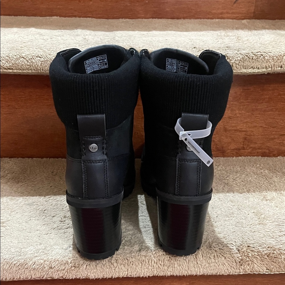 NWT UGG Black Heeled Redwood Chelsea Waterproof Slip Resistant Boots SZ Women9.5 - Picture 5 of 13
